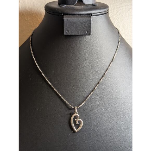 Signed James Avery 925 Sterling Silver 'A Mother's Love' Heart Pendant Necklace - Picture 10 of 10